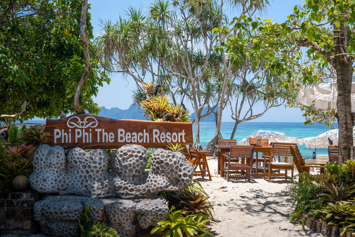 Panneau du Phi Phi The Beach Resort