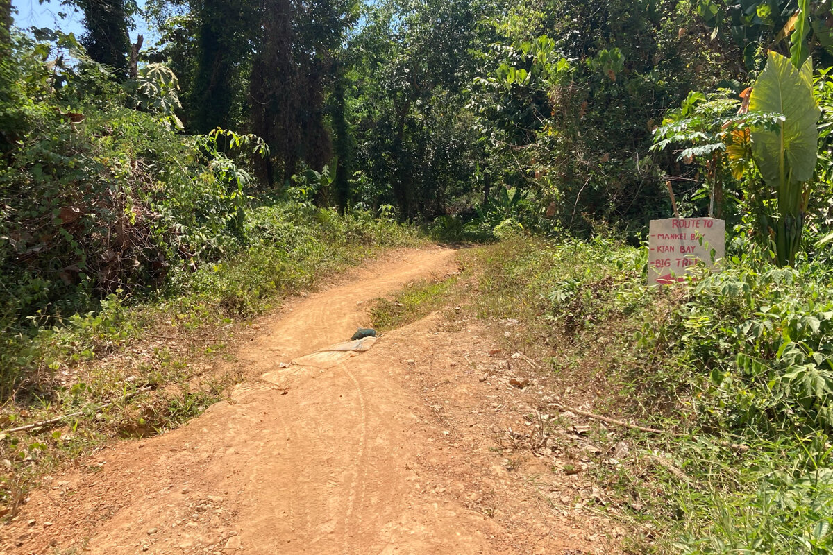Route en terre à Koh Yao Noi