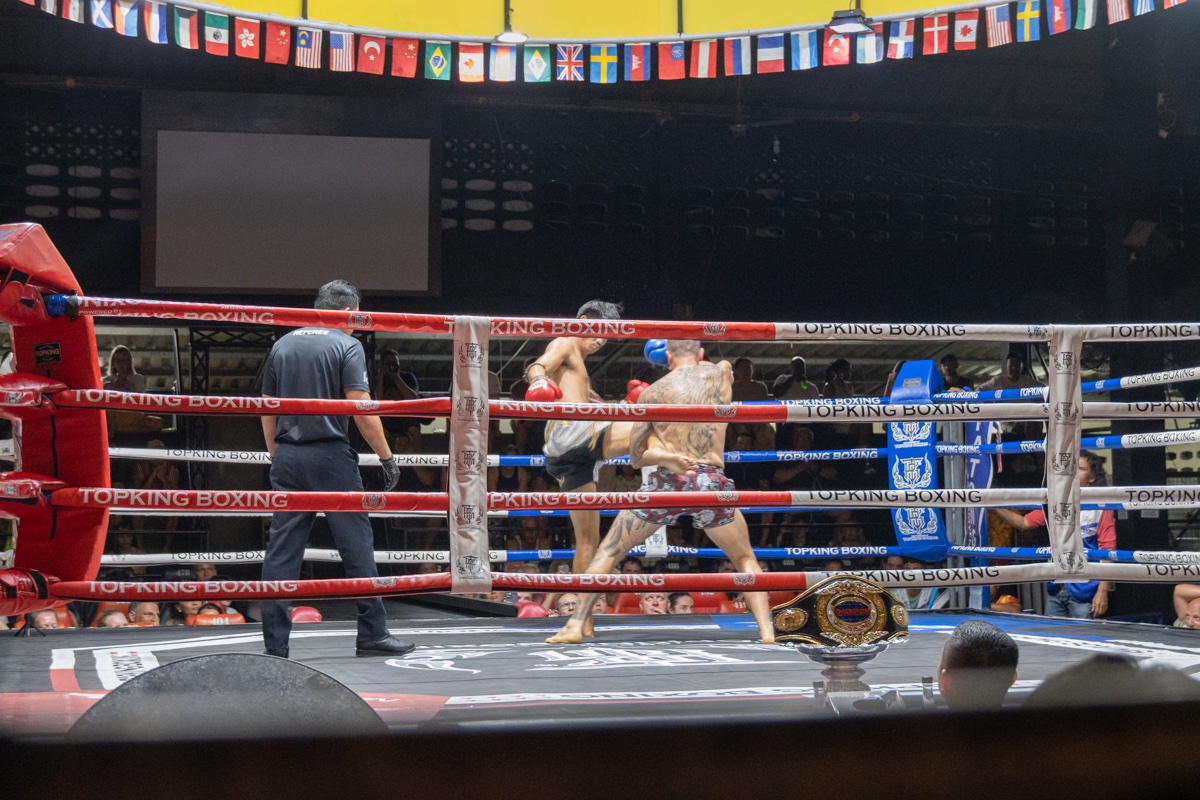 Combat de boxe thaï